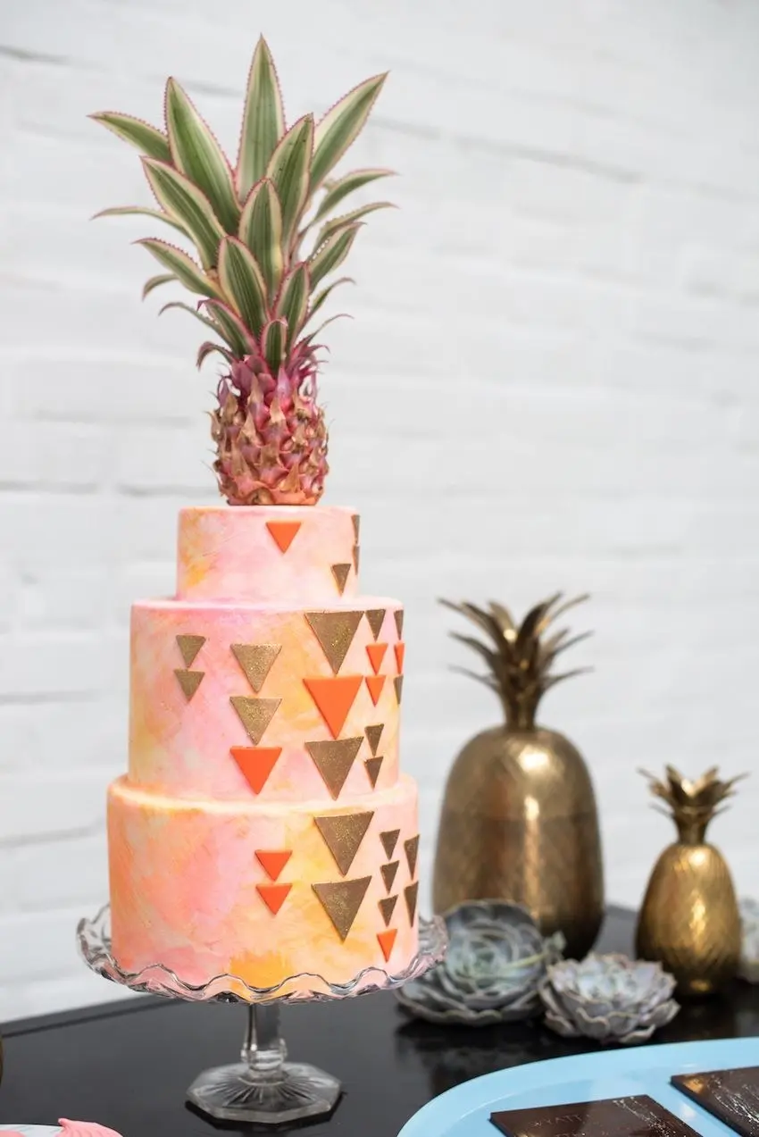 modern-wedding-cakes-mikkel-paige