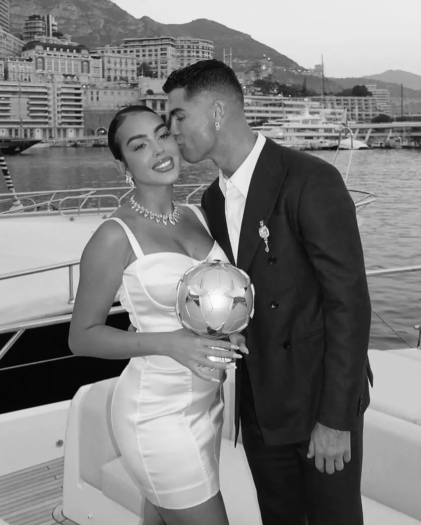 Cristiano Ronaldo 4
