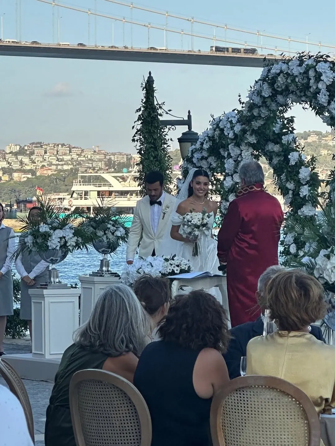 Hande-Erçel-Barış Arduç4
