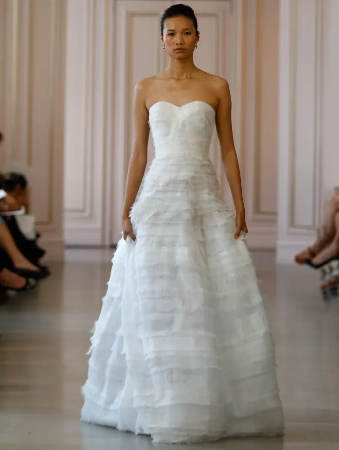 Rochii de mireasa Oscar de la Renta 2016