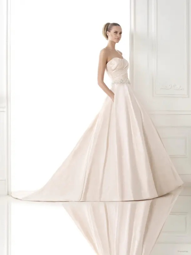 Свадебные платья Pronovias - Crystal Collection 2015