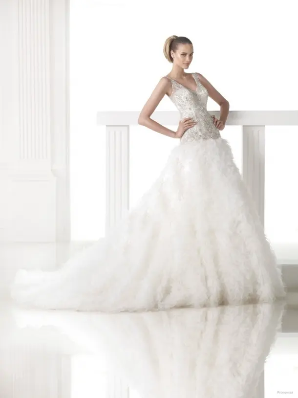 Свадебные платья Pronovias - Crystal Collection 2015